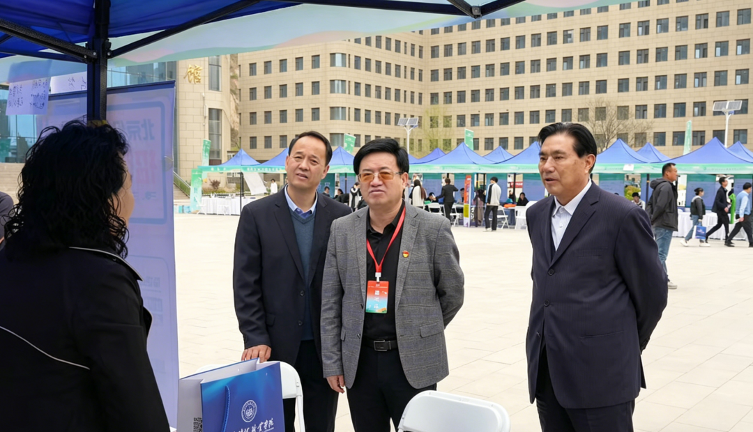 70余家单位、2300余个岗位！这场招聘会在sunbet申搏官方网站火热举行